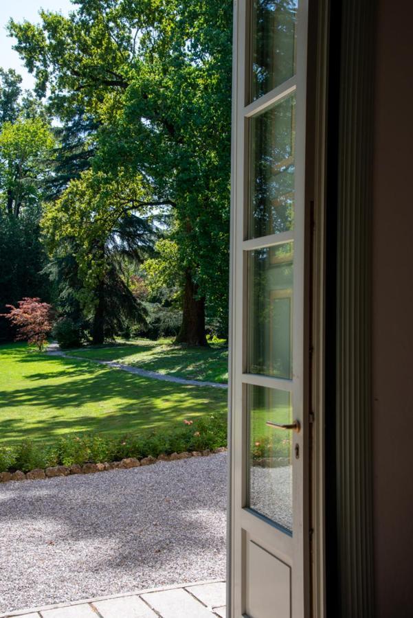 Villa Galimberti Maison De Charme Osnago ภายนอก รูปภาพ