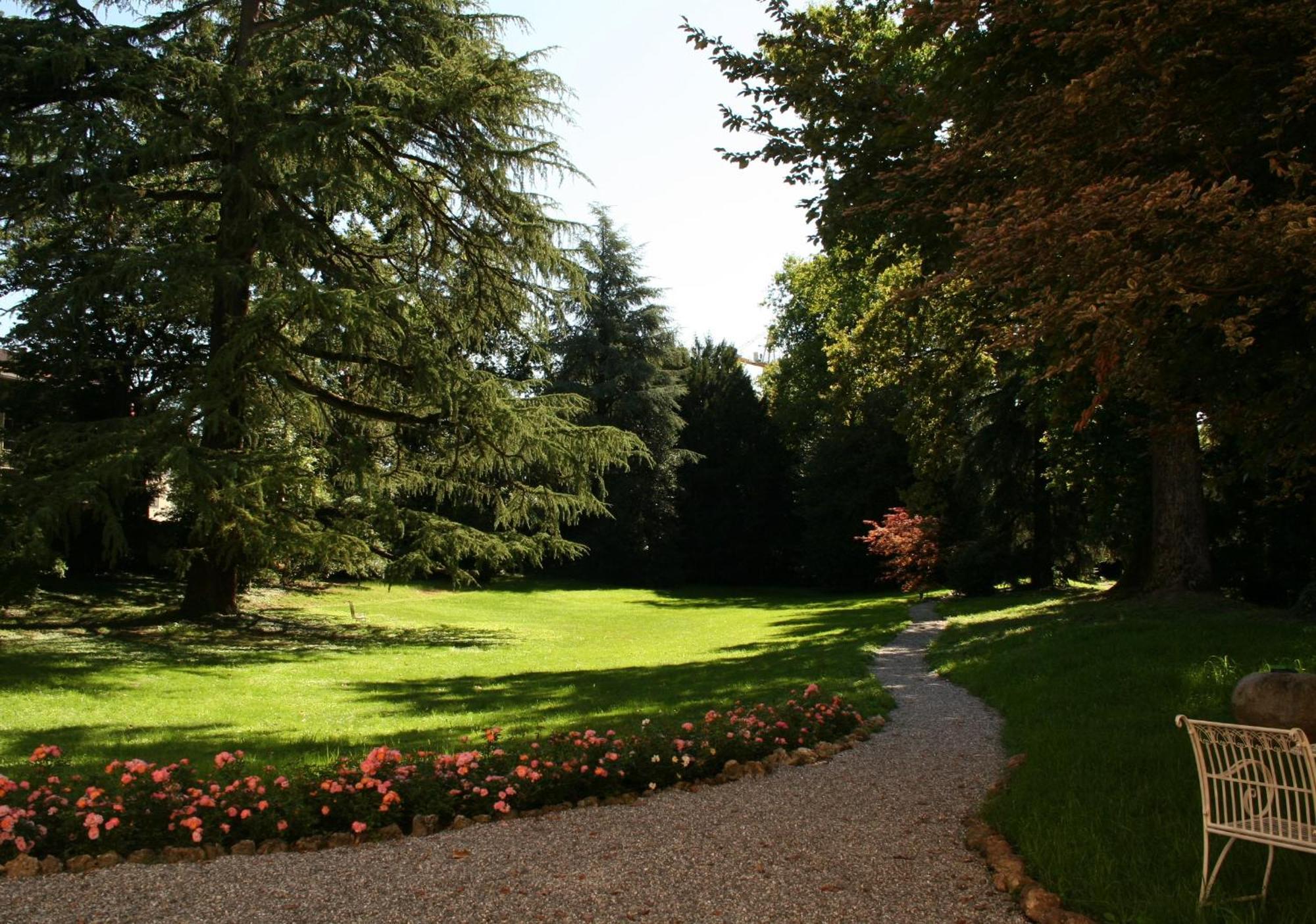 Villa Galimberti Maison De Charme Osnago ภายนอก รูปภาพ