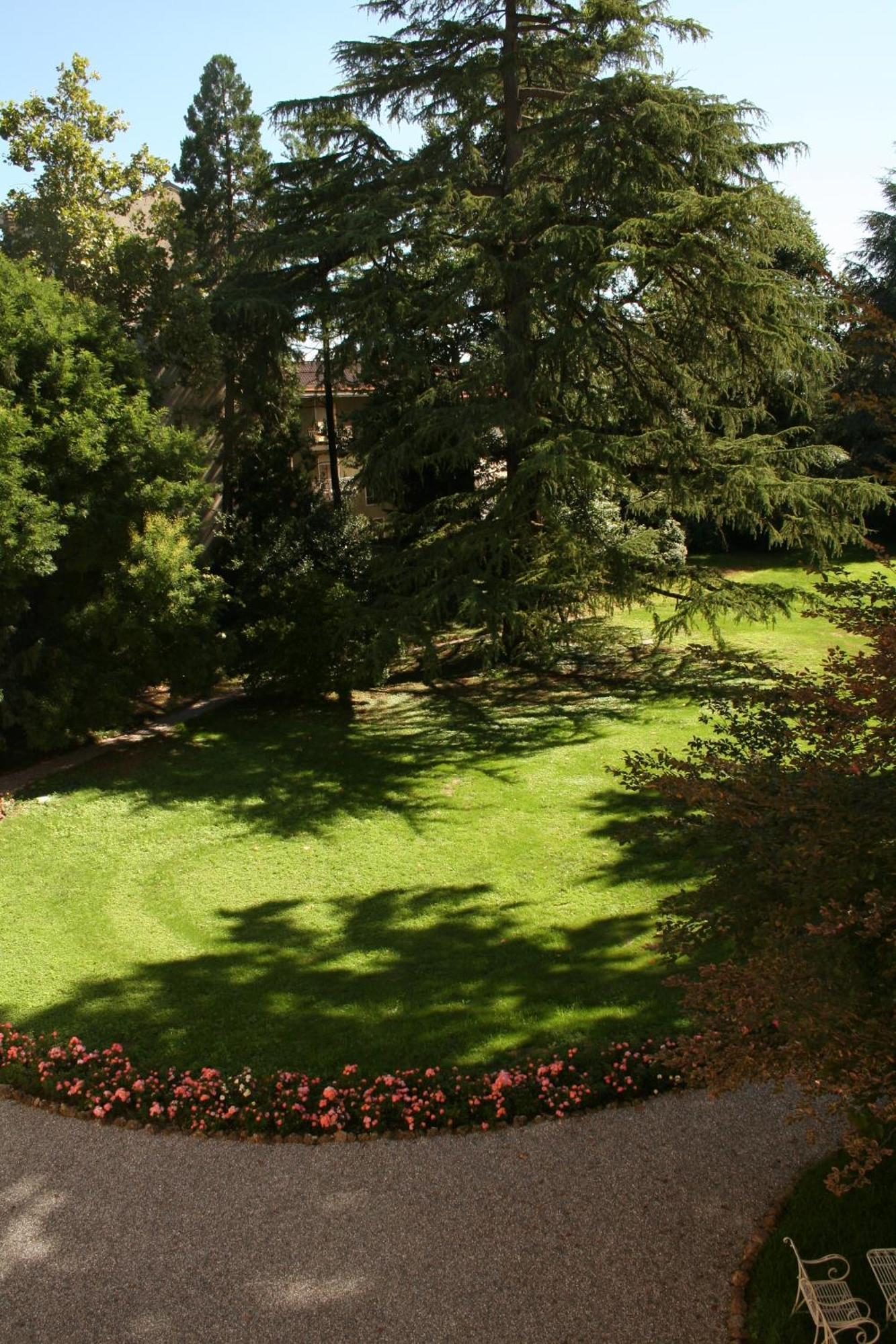 Villa Galimberti Maison De Charme Osnago ภายนอก รูปภาพ